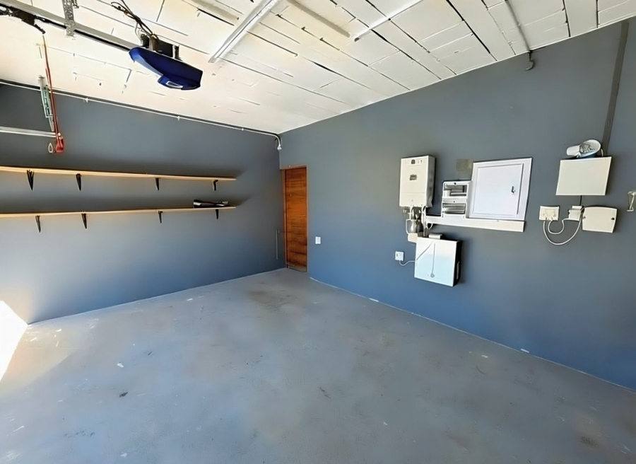 To Let 3 Bedroom Property for Rent in Sandown Western Cape